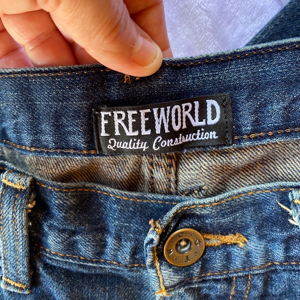 Blue Freeworld jeans!! - Picture 5 of 6